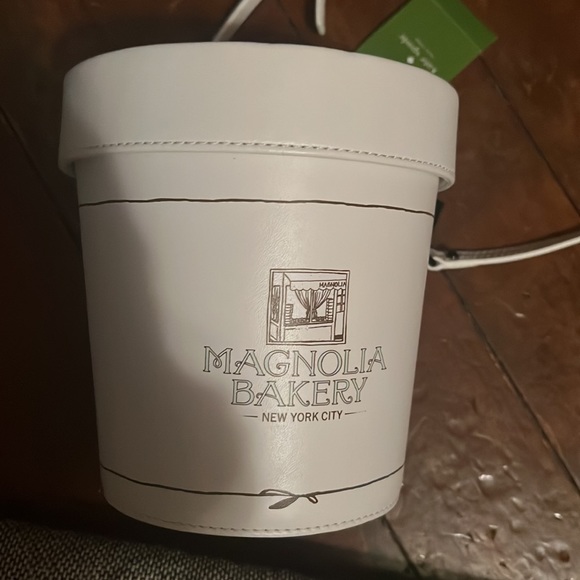 Kate spade magnolia bakery banana pudding  bag NWT - Picture 6 of 8